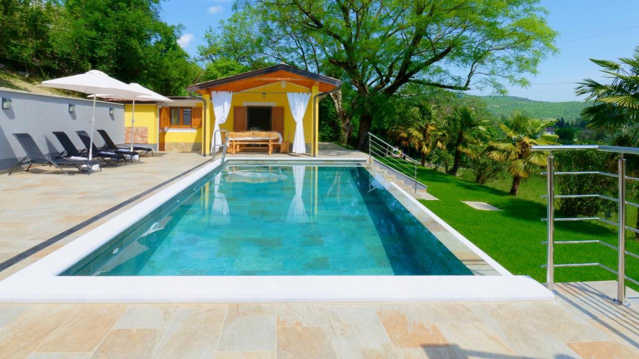 Casa Valla By Rent Istria Бузет Екстериор снимка