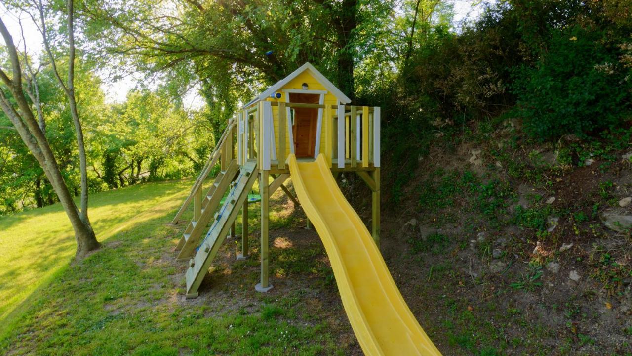 Casa Valla By Rent Istria Бузет Екстериор снимка